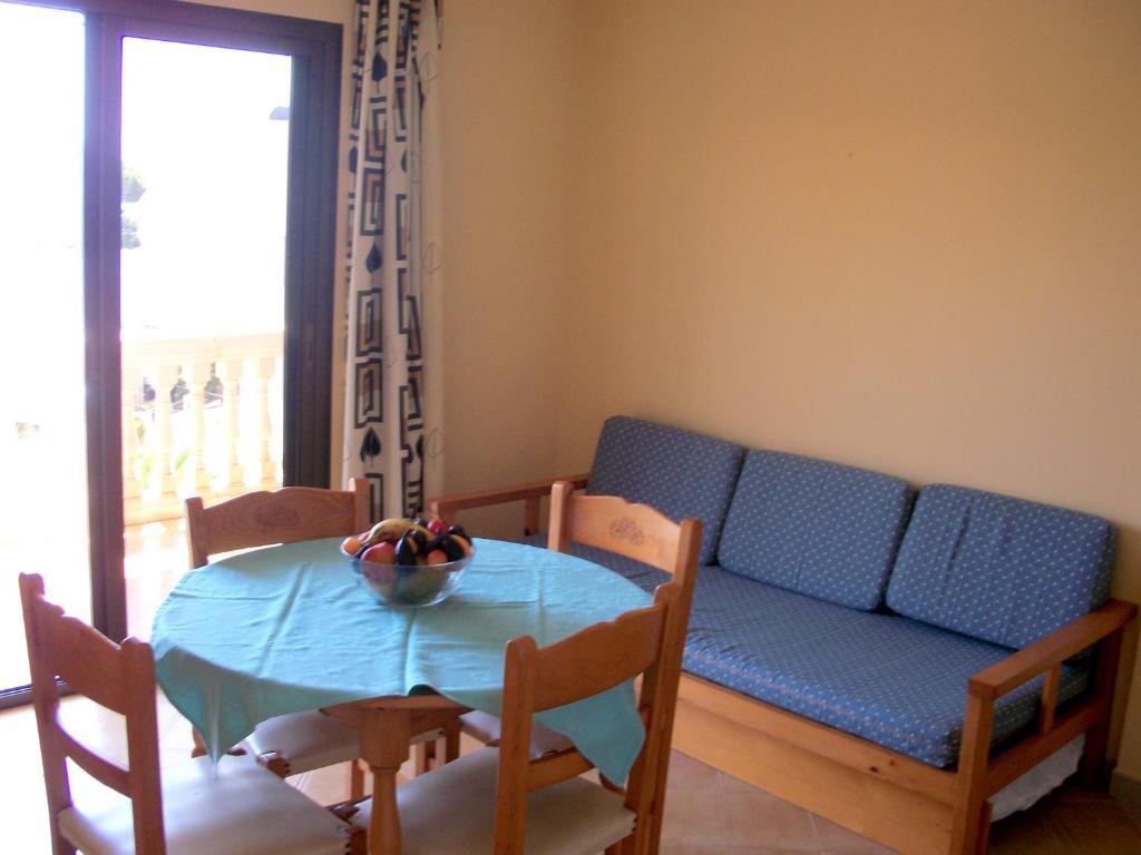 Apartamentos Triton Cala Ratjada  Room photo