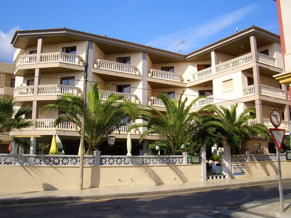 Apartamentos Triton Cala Ratjada  Exterior photo