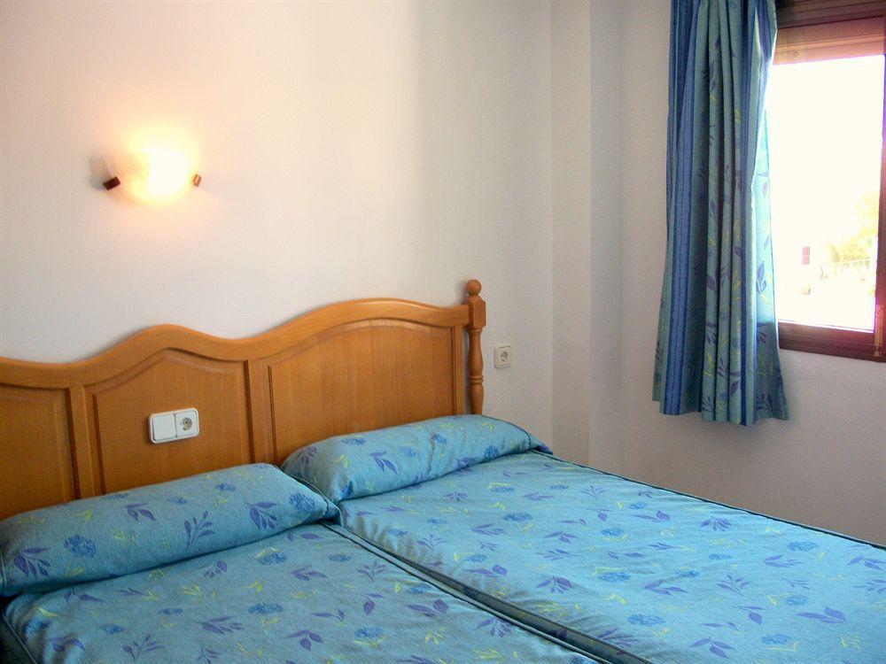 Apartamentos Triton Cala Ratjada  Exterior photo